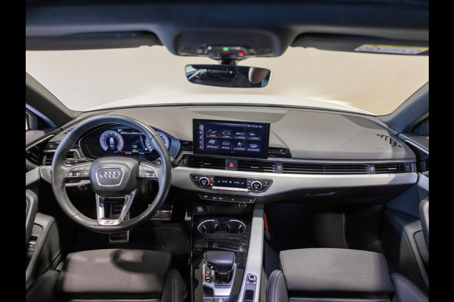 Audi A4 Avant 40 TFSI S-Line edition / 204pk / Panorama dak / Trekhaak / Stoelverwarming /