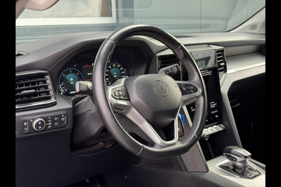 Volkswagen Amarok 2.0 TDI 205pk 4Motion Automaat Double Cab | Trekhaak 3500KG | Camera | Navi | Cruise | CarPlay | 2-ZITS BPM VRIJ