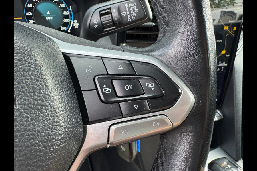 Volkswagen Amarok 2.0 TDI 205pk 4Motion Automaat Double Cab | Trekhaak 3500KG | Camera | Navi | Cruise | CarPlay | 2-ZITS BPM VRIJ