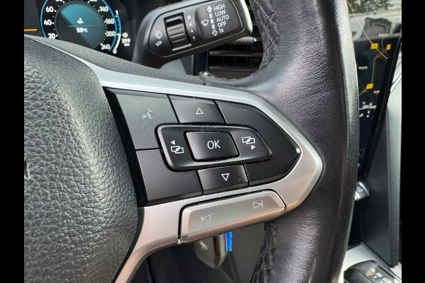 Volkswagen Amarok 2.0 TDI 205pk 4Motion Automaat Double Cab | Trekhaak 3500KG | Camera | Navi | Cruise | CarPlay | 2-ZITS BPM VRIJ