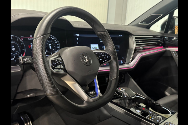 Volkswagen Touareg 3.0 TSi eHybrid 4MOTION R | PANO | 360 CAMERA | DYNAUDIO | HUD | TREKHAAK