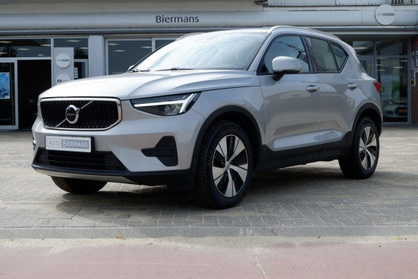 Volvo XC40 2.0 B3 Core Mild-Hybrid / INCL. Fabrieks-garantie / Verkoopklaar