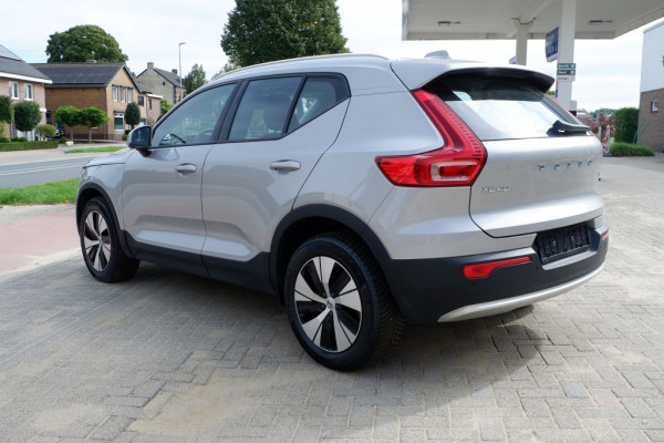 Volvo XC40 2.0 B3 Core Mild-Hybrid / INCL. Fabrieks-garantie / Verkoopklaar