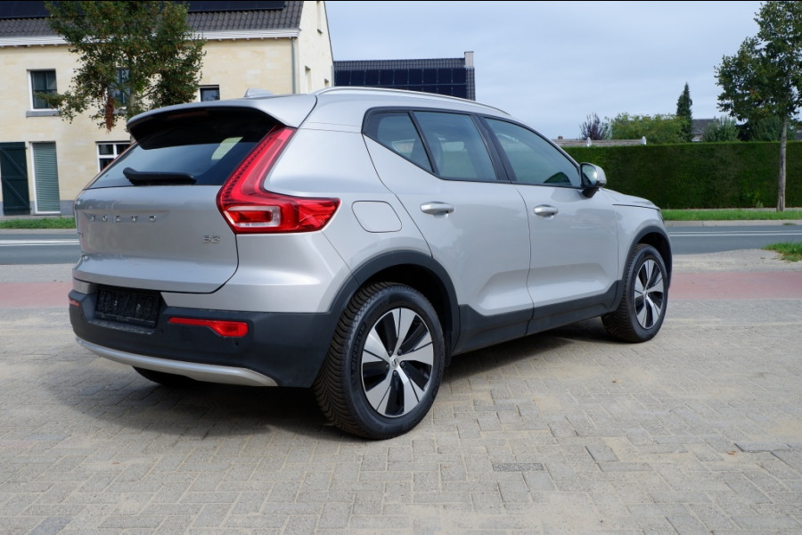 Volvo XC40 2.0 B3 Core Mild-Hybrid / INCL. Fabrieks-garantie / Verkoopklaar