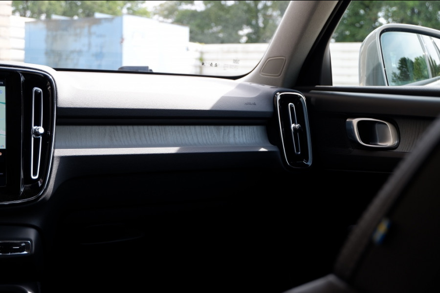 Volvo XC40 2.0 B3 Core Mild-Hybrid / INCL. Fabrieks-garantie / Verkoopklaar