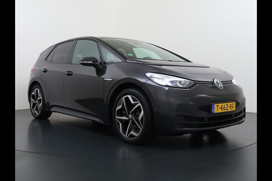 Volkswagen ID.3 Pro Edition Advantage 58 kWh VAN:27.900,- VOOR:25.440,- UW HERFSTVOORDEEL:2.460,-| SOH 88% |25.000 NAP ORIGINEEL NL AUTO | VOLKSWAGEN DEALER ONDERHOUDEN | STOEL + STUURWIELVERWARMING | CAMERA | PDC | ADAPTIVE CRUISE | RIJKLAAR GELEVERD MET 12 MND BOVAG GARANTIE