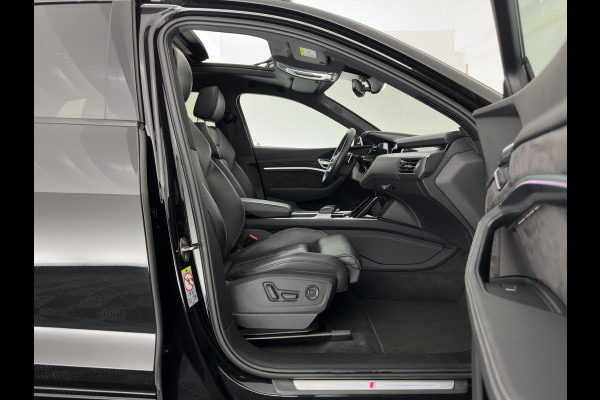 Audi e-tron 55 quattro S edition 95 kWh [3-Fase-11kW] {SoH-92%} (INCL-BTW) *PANO | LEATHER | BANG&OLUFSEN | ADAPTIVE-CRUISE | MEMORY-PACK | FULL-LED | DIGI-COCKPIT | KEYLESS | TOPVIEW | HEATED-SPORTSEATS | DAB+ | AMBIENT-LIGHT | 21''ALU*