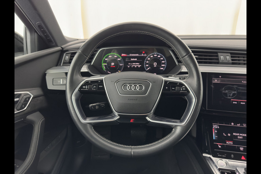 Audi e-tron 55 quattro S edition 95 kWh [3-Fase-11kW] {SoH-92%} (INCL-BTW) *PANO | LEATHER | BANG&OLUFSEN | ADAPTIVE-CRUISE | MEMORY-PACK | FULL-LED | DIGI-COCKPIT | KEYLESS | TOPVIEW | HEATED-SPORTSEATS | DAB+ | AMBIENT-LIGHT | 21''ALU*