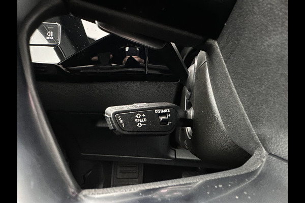 Audi e-tron 55 quattro S edition 95 kWh [3-Fase-11kW] {SoH-92%} (INCL-BTW) *PANO | LEATHER | BANG&OLUFSEN | ADAPTIVE-CRUISE | MEMORY-PACK | FULL-LED | DIGI-COCKPIT | KEYLESS | TOPVIEW | HEATED-SPORTSEATS | DAB+ | AMBIENT-LIGHT | 21''ALU*