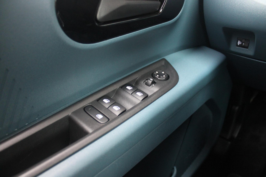 Fiat Grande Panda 1.2 Hybrid 110PK ICON | APPLE CARPLAY/ANDROID AUTO | CRUISE CONTROL | PARKEERSENSOREN ACHTER | LED KOPLAMPEN | DAB+ RADIO | ELEKTRISCHE RAMEN VOOR / ACHTER | CENTRALEVERGRENDELING  MET AFSTANDBEDIENING |