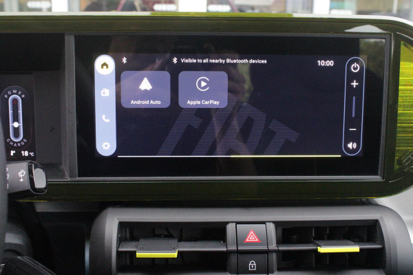 Fiat Grande Panda RED 113PK 11 kW 44 kWh | 3-FASE | APPLE CARPLAY/ANDROID AUTO | CRUISE CONTROL | AIRCO | PARKEERSENSOREN ACHTER | LED KOPLAMPEN | SPORTIEVE VELGEN 16" | DAB+ RADIO | DIGITAAL DASHBOARD | ELEKTRISCHE RAMEN VOOR / ACHTER |