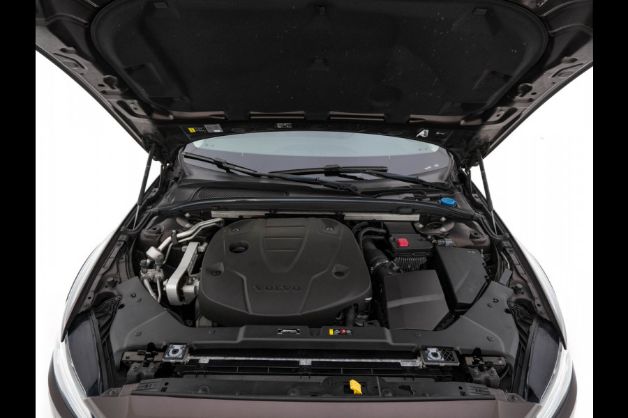 Volvo V60 Cross Country 2.0 D4 AWD Pro Aut. *LEATHER | FULL-LED | HARMAN/KARDON-AUDIO | NAVI-FULLMAP | MEMORY-PACK | BLIND-SPOT | DIGI-COCKPIT | HEATED/VENTILATED-CONTOURSEATS | CAMERA | ECC | PDC | CRUISE | TOWBAR | 18''ALU*