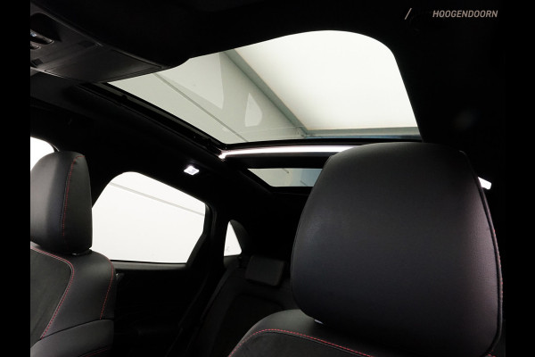 Ford Kuga 2.5 PHEV ST-Line X (APPLE CARPLAY,TREKHAAK,PANORAMADAK,B&O,STUUR-STOELVERWARMING,ELEKTRISCHE STOELEN,ACHTERUITRIJCAMERA)