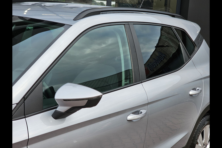 Seat Arona 1.0 TSI Style Business Intense | Automaat | LED | Trekhaak | Climatronic | Keyless | PDC | Full Link |