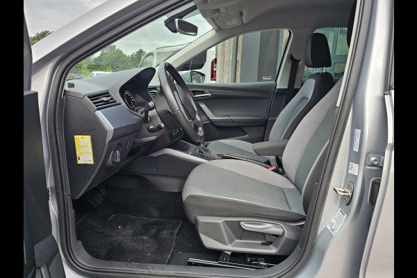 Seat Arona 1.0 TSI Style Business Intense | Automaat | LED | Trekhaak | Climatronic | Keyless | PDC | Full Link |