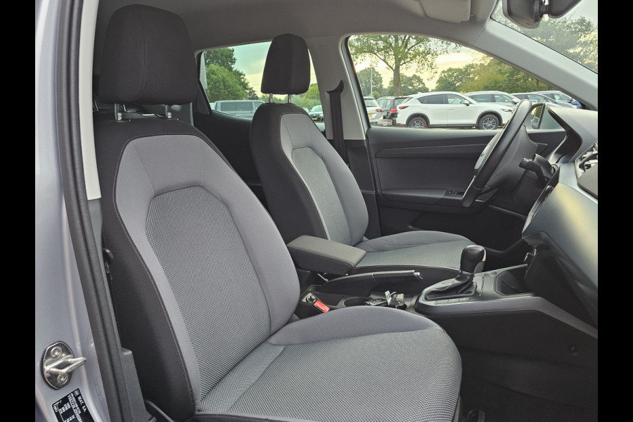 Seat Arona 1.0 TSI Style Business Intense | Automaat | LED | Trekhaak | Climatronic | Keyless | PDC | Full Link |