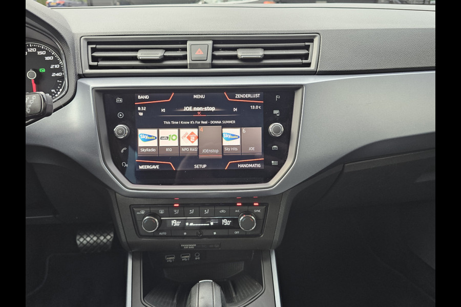 Seat Arona 1.0 TSI Style Business Intense | Automaat | LED | Trekhaak | Climatronic | Keyless | PDC | Full Link |