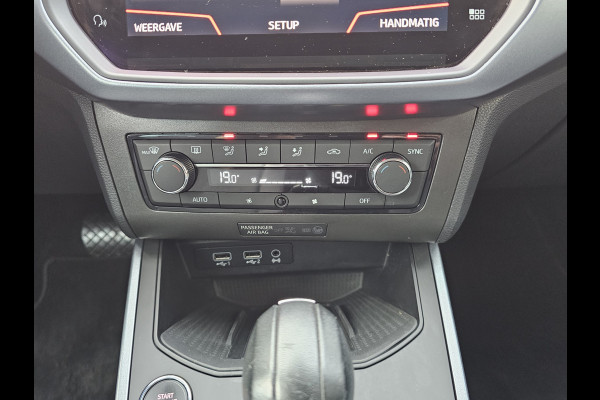 Seat Arona 1.0 TSI Style Business Intense | Automaat | LED | Trekhaak | Climatronic | Keyless | PDC | Full Link |
