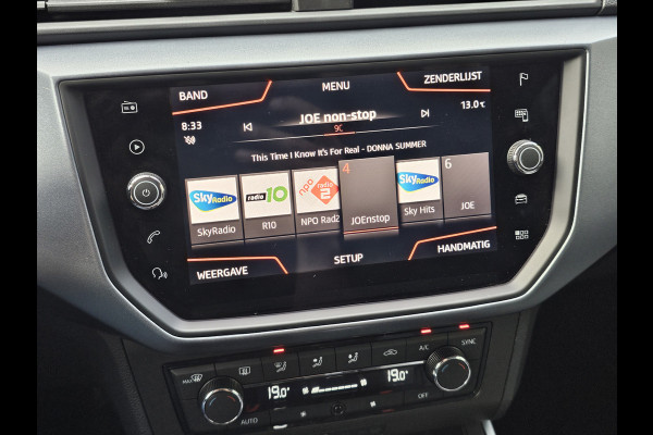 Seat Arona 1.0 TSI Style Business Intense | Automaat | LED | Trekhaak | Climatronic | Keyless | PDC | Full Link |