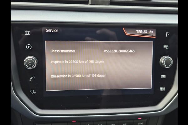 Seat Arona 1.0 TSI Style Business Intense | Automaat | LED | Trekhaak | Climatronic | Keyless | PDC | Full Link |