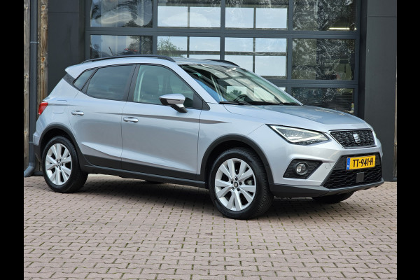 Seat Arona 1.0 TSI Style Business Intense | Automaat | LED | Trekhaak | Climatronic | Keyless | PDC | Full Link |