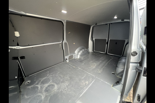 Volkswagen Transporter 2.0 TDI L2H1 30 Aut./ 2x Schuifdeur/Standkachel