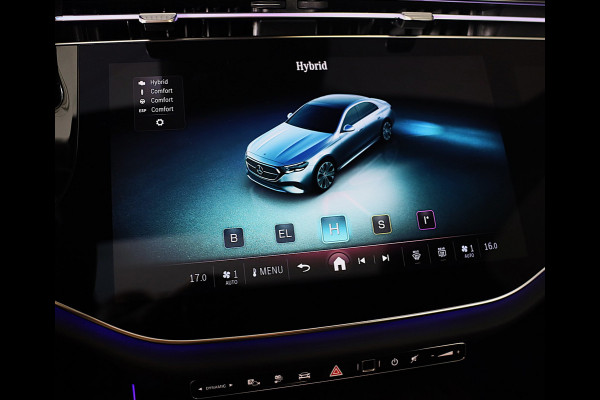 Mercedes-Benz E-Klasse 300 e AMG 53 Look / Head Up / Luchtvering / Burmester 4D / HYPERSCREEN / Acc / Memory / Open Pano / 20 Inch