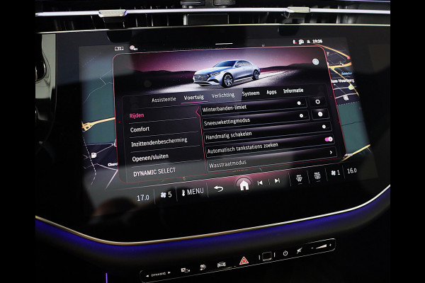 Mercedes-Benz E-Klasse 300 e AMG 53 Look / Head Up / Luchtvering / Burmester 4D / HYPERSCREEN / Acc / Memory / Open Pano / 20 Inch