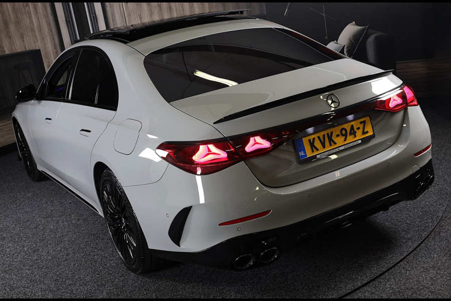 Mercedes-Benz E-Klasse 300 e AMG 53 Look / Head Up / Luchtvering / Burmester 4D / HYPERSCREEN / Acc / Memory / Open Pano / 20 Inch