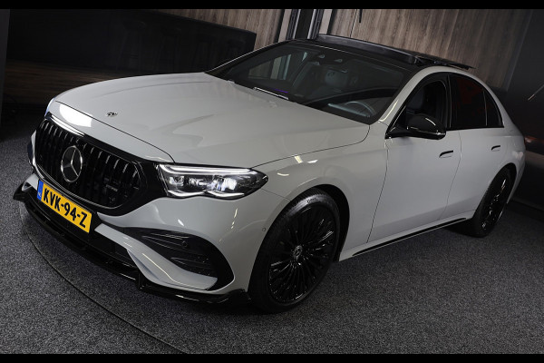 Mercedes-Benz E-Klasse 300 e AMG 53 Look / Head Up / Luchtvering / Burmester 4D / HYPERSCREEN / Acc / Memory / Open Pano / 20 Inch