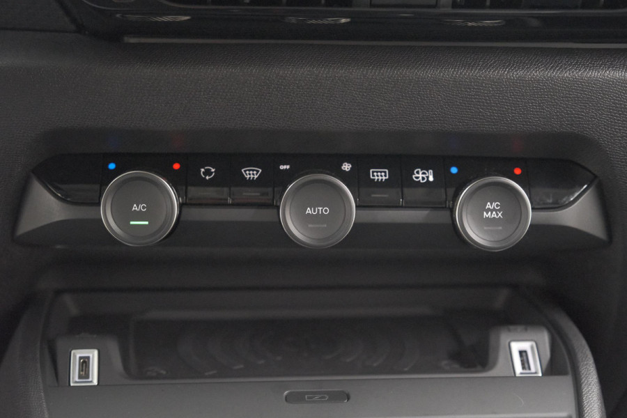 Citroën C4 1.2 Hybrid 145pk Max | Camera | Adaptieve Cruise Control | Navigatie