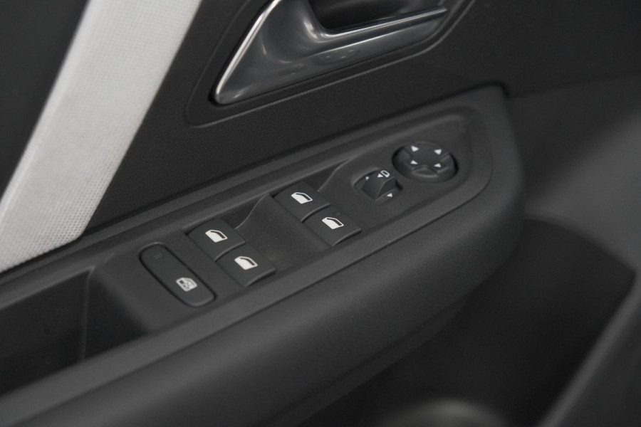 Citroën C4 1.2 Hybrid 145pk Max | Camera | Adaptieve Cruise Control | Navigatie