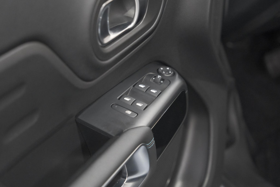 Citroën C5 Aircross 1.2 Hybrid 136 Plus | Camera | Navigatie | Parkeersensoren | Apple Carplay