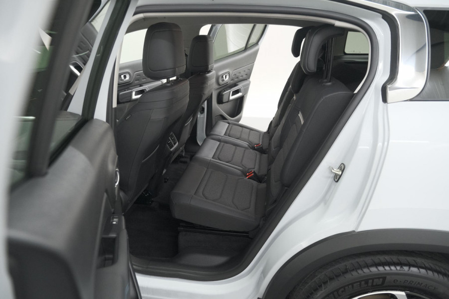 Citroën C5 Aircross 1.2 Hybrid 136 Plus | Camera | Navigatie | Parkeersensoren | Apple Carplay