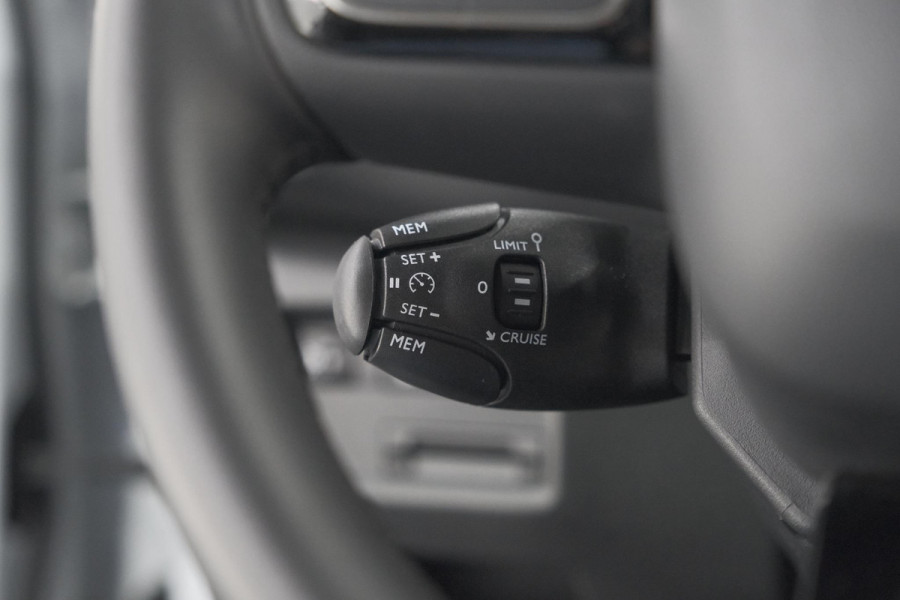 Citroën C5 Aircross 1.2 Hybrid 136 Plus | Camera | Navigatie | Parkeersensoren | Apple Carplay