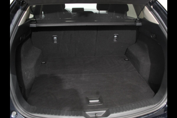 Mazda CX-5 2.0 SkyActiv-G 165pk Automaat Exclusive-Line Navigatie Climate control Adaptieve cruise control Parkeersensoren 360* camera Keyless Verwarmde voorstoelen Stuurverwarming LED Navigatie HUD Bose geluidsinstallatie Apple Carplay/ Android Auto