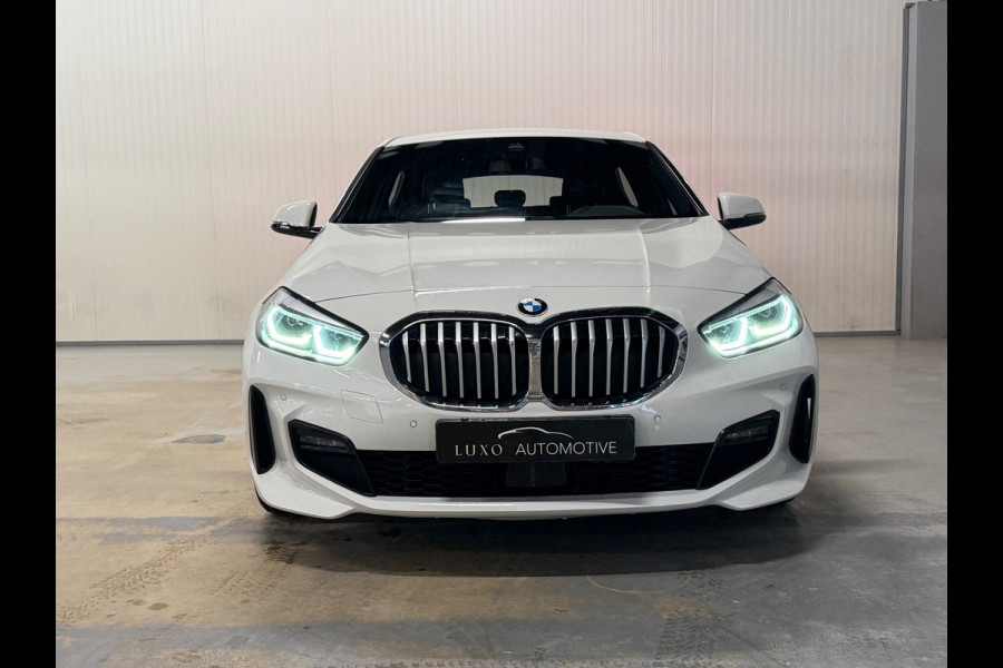 BMW 1-serie 118i Executive Edition | NAP | M-SPORT | SHADOW LINE | VIRTUAL DASH