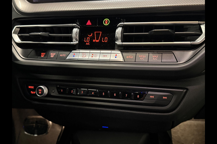 BMW 1-serie 118i Executive Edition | NAP | M-SPORT | SHADOW LINE | VIRTUAL DASH