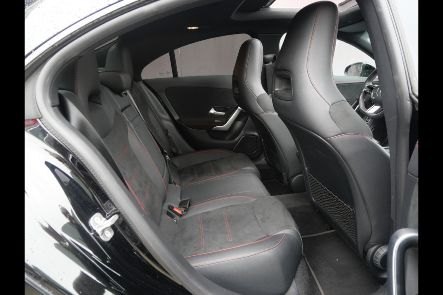Mercedes-Benz CLA-Klasse 250e STAR ED. AMG | PANORAMA | WIDESCREEN | ACC | SFEER | NL-AUTO!!