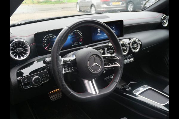 Mercedes-Benz CLA-Klasse 250e STAR ED. AMG | PANORAMA | WIDESCREEN | ACC | SFEER | NL-AUTO!!