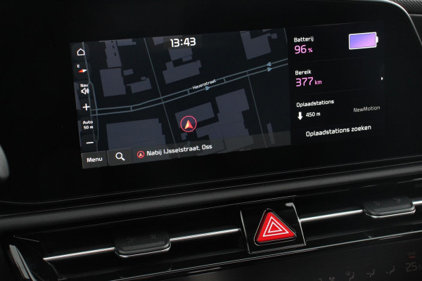 Kia Niro EV DynamicPlusLine 64.8 kWh Navigatie Half Leder Schuif-kantel dak Electrische bedienbare achterklep DAB Led Camera