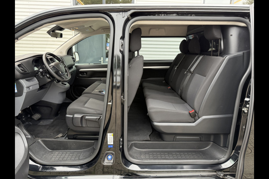 Peugeot Expert 2.0 BlueHDI 177pk automaat S&S L3H1 DC 5 persoons / vaste prijs rijklaar € 27.950 ex btw / lease vanaf € 456 / dubbele schuifdeur / euro 6 / bpm vrij / airco / cruise / navi / trekhaak !