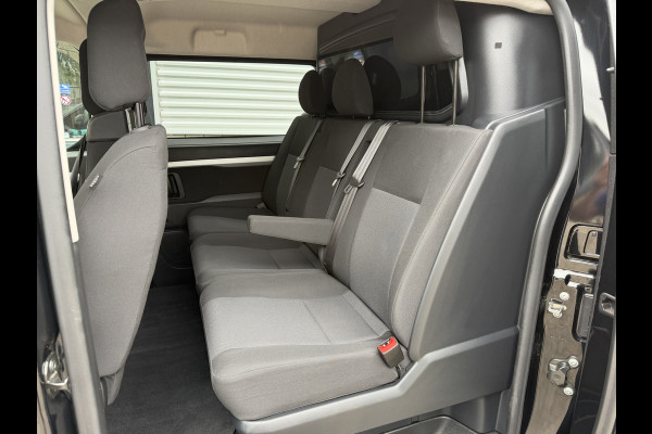 Peugeot Expert 2.0 BlueHDI 177pk automaat S&S L3H1 DC 5 persoons / vaste prijs rijklaar € 27.950 ex btw / lease vanaf € 456 / dubbele schuifdeur / euro 6 / bpm vrij / airco / cruise / navi / trekhaak !