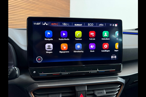 CUPRA Formentor 1.4 e-Hybrid VZ Performance | 245PK | 19” |CAMERA | CARPLAY | MATRIX LED |WINTERPACK | KUIPSTOELEN
