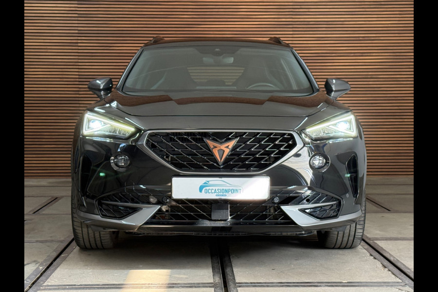 CUPRA Formentor 1.4 e-Hybrid VZ Performance | 245PK | 19” |CAMERA | CARPLAY | MATRIX LED |WINTERPACK | KUIPSTOELEN
