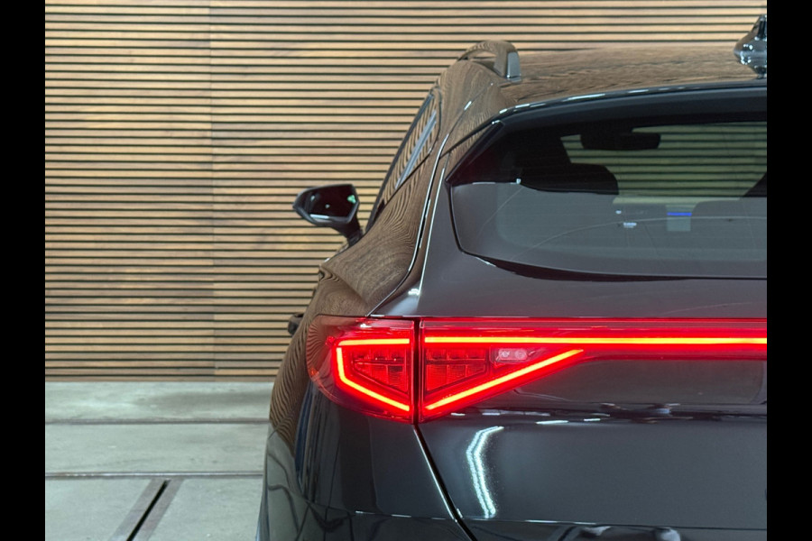 CUPRA Formentor 1.4 e-Hybrid VZ Performance | 245PK | 19” |CAMERA | CARPLAY | MATRIX LED |WINTERPACK | KUIPSTOELEN