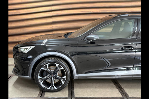 CUPRA Formentor 1.4 e-Hybrid VZ Performance | 245PK | 19” |CAMERA | CARPLAY | MATRIX LED |WINTERPACK | KUIPSTOELEN