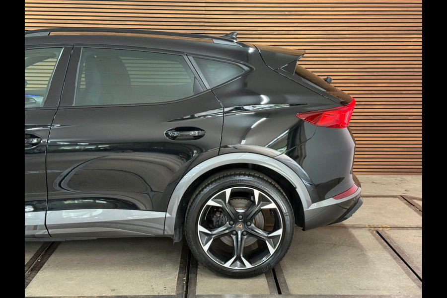CUPRA Formentor 1.4 e-Hybrid VZ Performance | 245PK | 19” |CAMERA | CARPLAY | MATRIX LED |WINTERPACK | KUIPSTOELEN