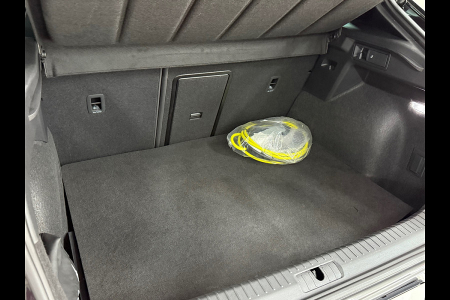 CUPRA Formentor 1.4 e-Hybrid VZ Performance | 245PK | 19” |CAMERA | CARPLAY | MATRIX LED |WINTERPACK | KUIPSTOELEN
