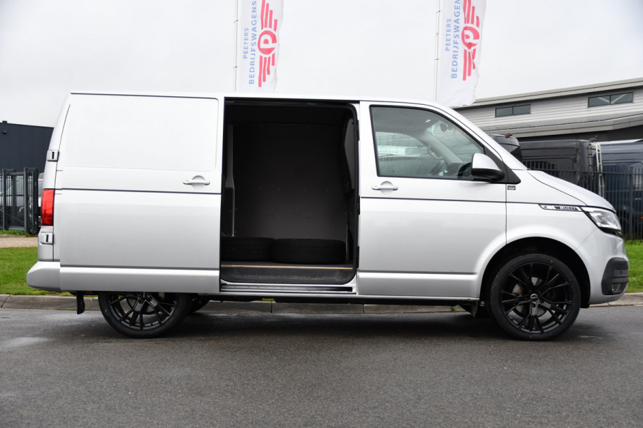Volkswagen Transporter 2.0 TDI L1H1 30 Bulli MARGE! Virtual, Cruise, LED, Camera, 150pk, Sensoren, NAVI, Automaat, Multimedia, Uniek!